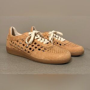 Oasis Society Woven Crochet Apricot Women’s  Sneakers - NEW